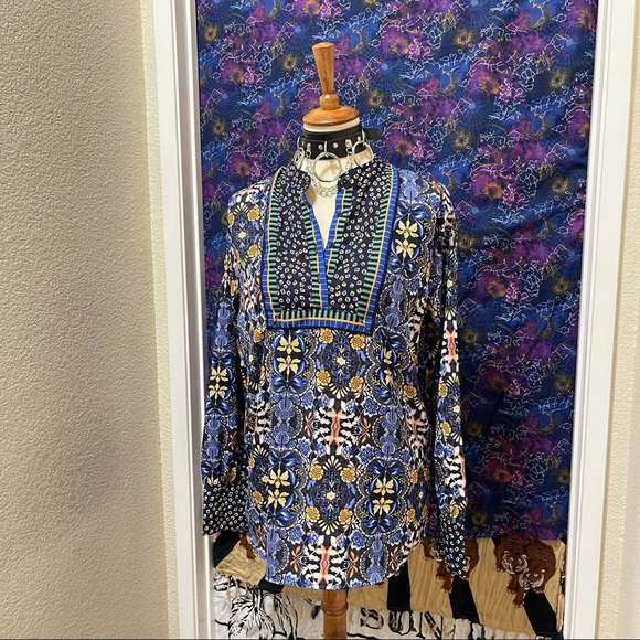 π Lovely bohemian button patchwork top - Picture 4 of 11